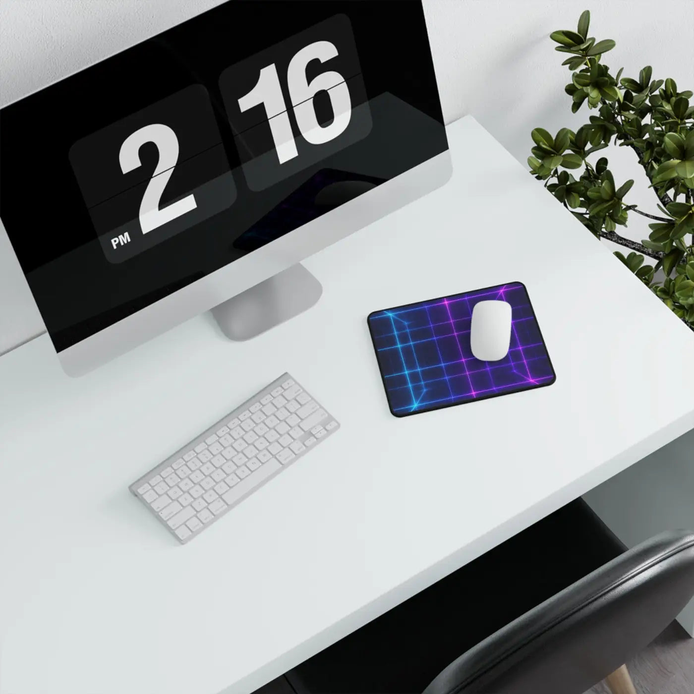 Retro Grid Mouse Pad - Premium Gaming Performance - DipaliZ