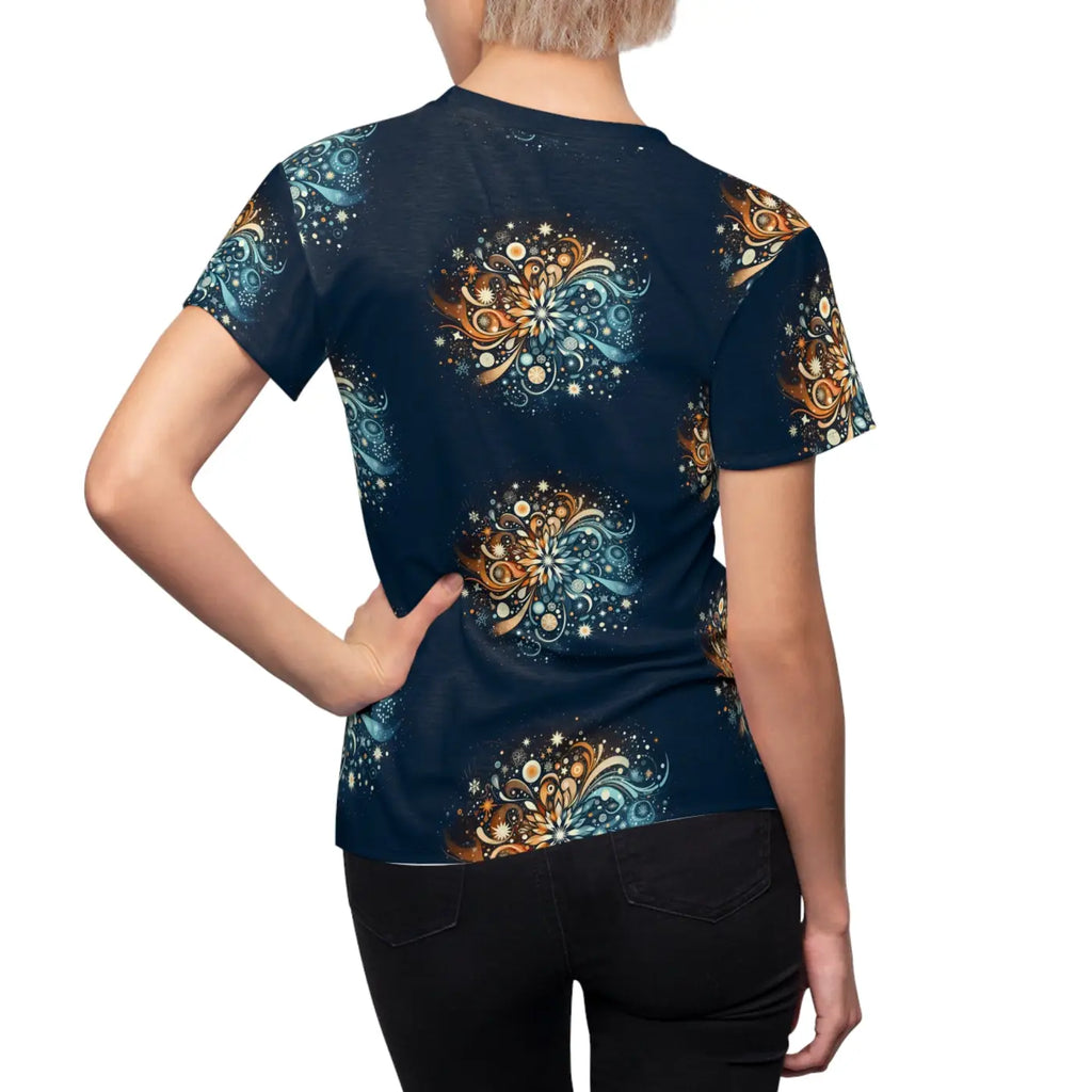 Snowflake Pattern Cut and Sew Tee - Polyester Style - DipaliZ