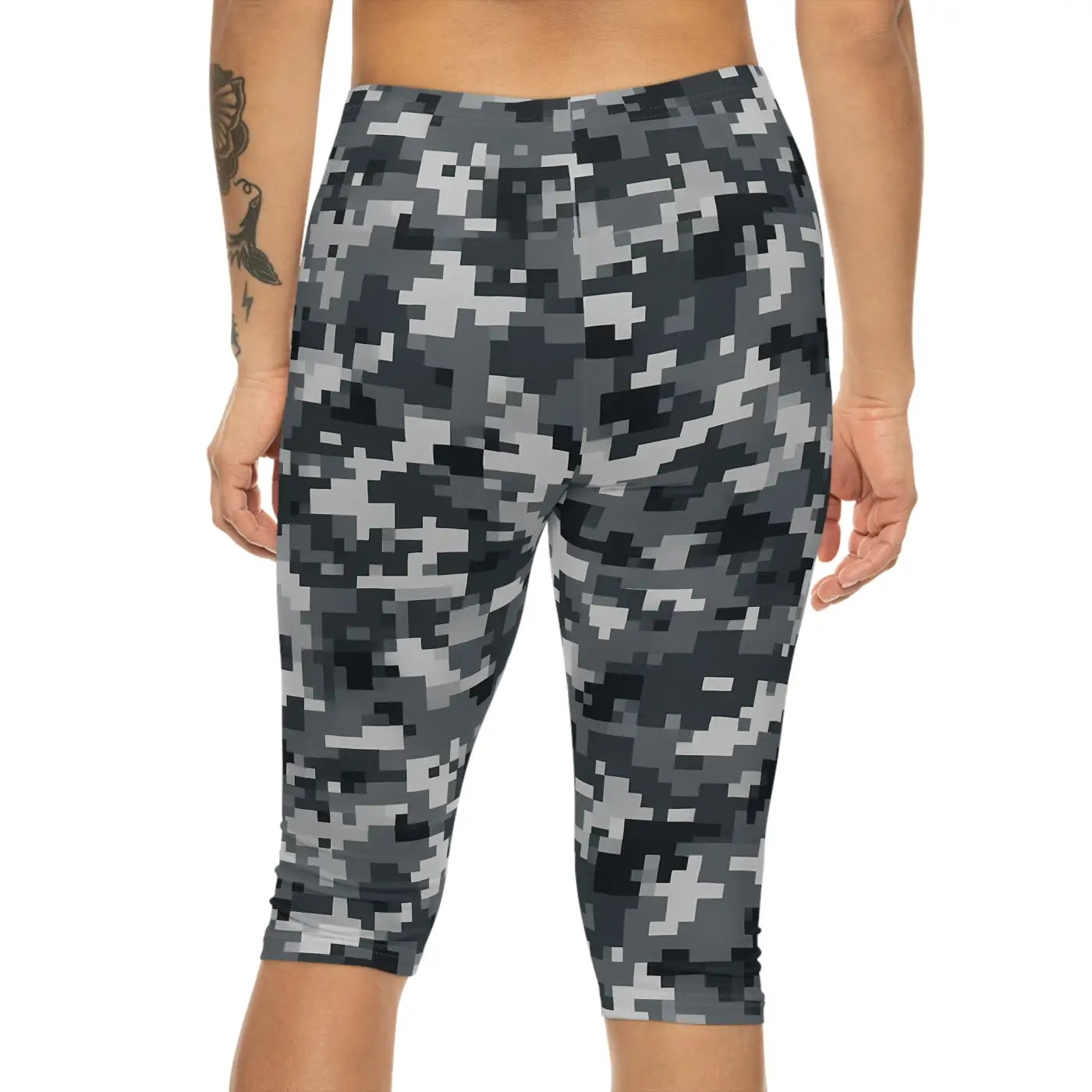 Stylish Camouflage Women Capri Leggings - Casual Wear - DipaliZ