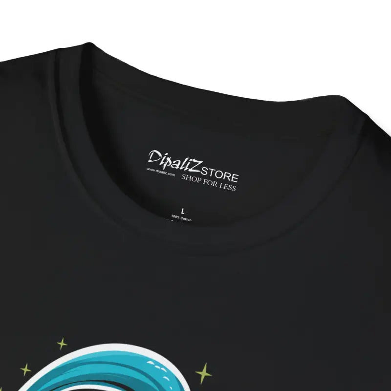 Cozy Comfort Tee - Catch Waves in Sustainable Materials - DipaliZ