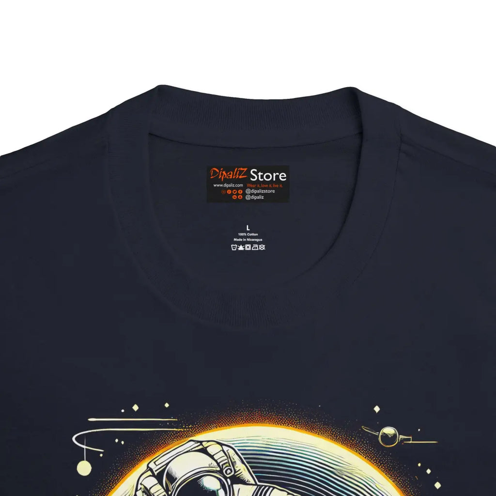 Classic Astronaut Tee - Cosmic Graphic Shirt Unisex - DipaliZ