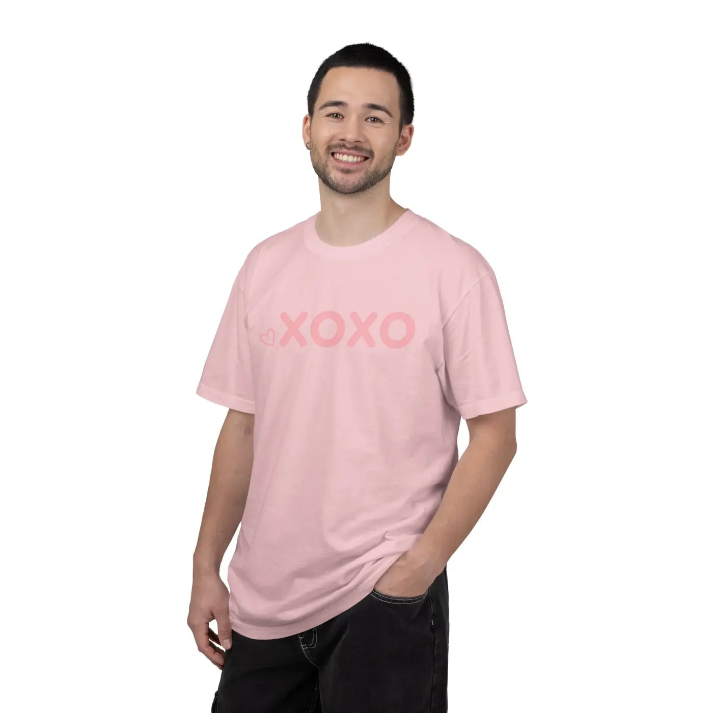 XOXO Floral Tee - Pink Valentine Day Graphic - DipaliZ